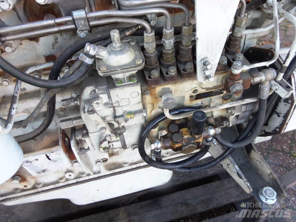 Komatsu SA6 D108-1 Moteur