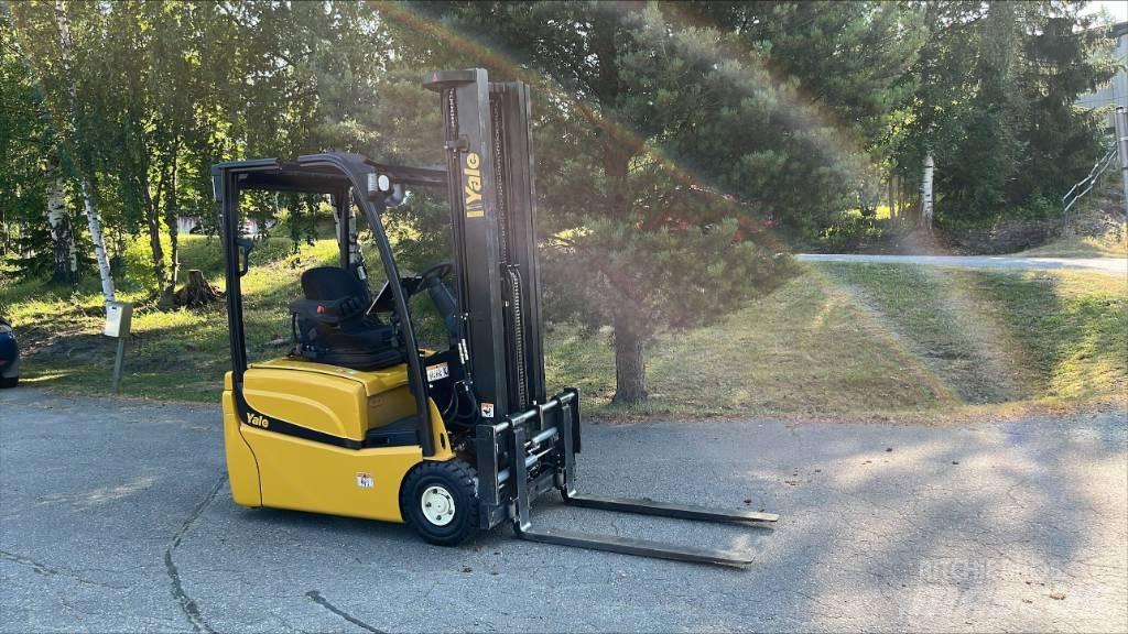 Yale ERP 16 VT Chariots élévateurs électriques