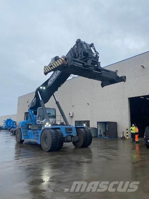 Konecranes SMV 4531 Reachstackers