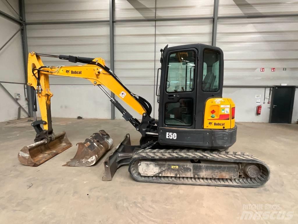 Bobcat E 50 Mini pelle < 7t