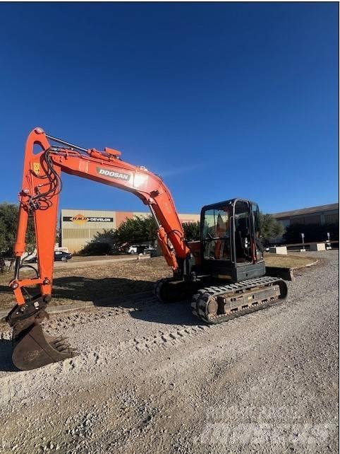 Doosan DX 85 R-3 Mini pelle 7t-12t