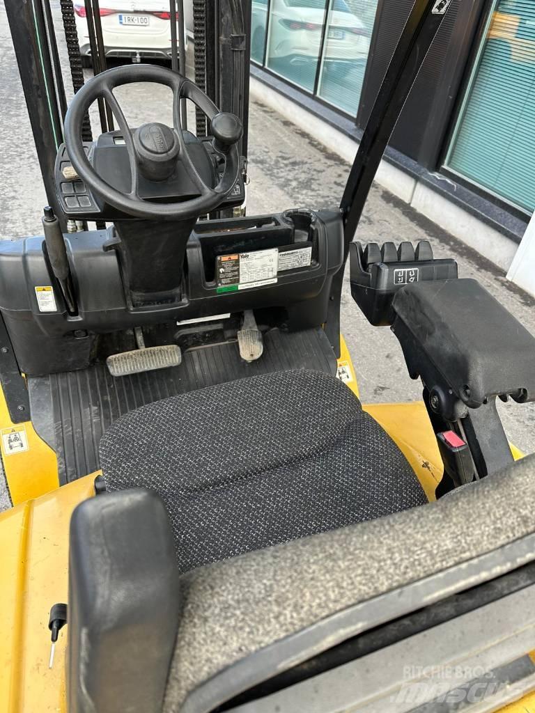 Yale GDP 30 VX Chariots diesel