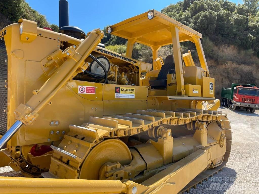 CAT D 9 G Bouteurs sur chenilles