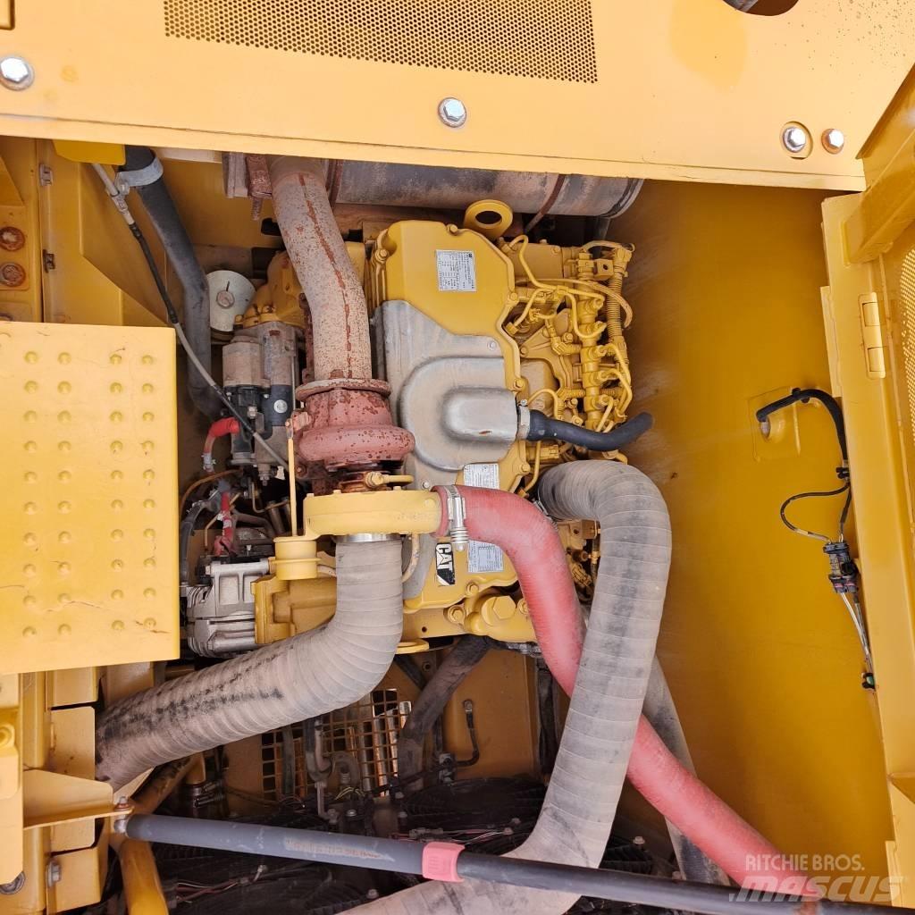 CAT 320GC Pelle sur chenilles