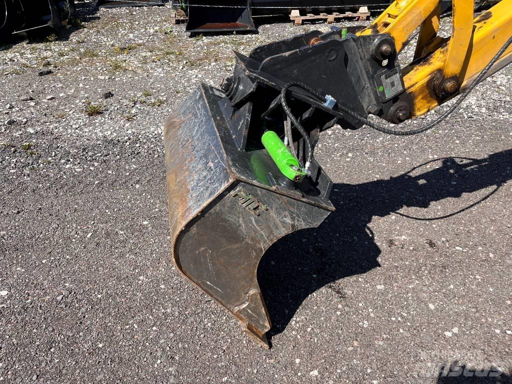 Komatsu Wb97S 8E0 Tractopelle