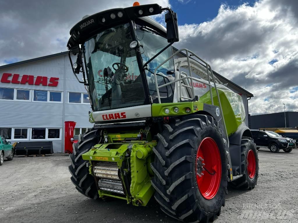 CLAAS Jaguar 950-4 Ensileuse automotrice