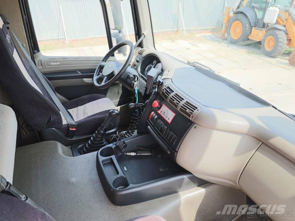 DAF CF 85 Camion pour copeaux de bois