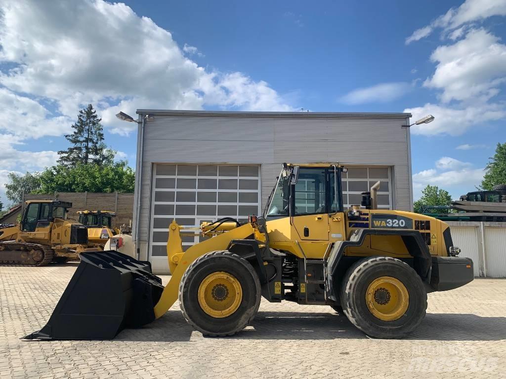 Komatsu WA 320-5H Chargeuse sur pneus