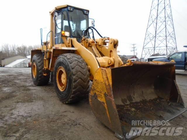 Komatsu WA 350-1 Chargeuse sur pneus