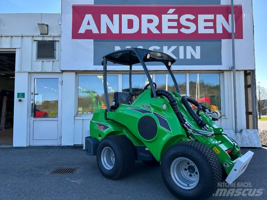 Avant 528 Chargeuse compacte