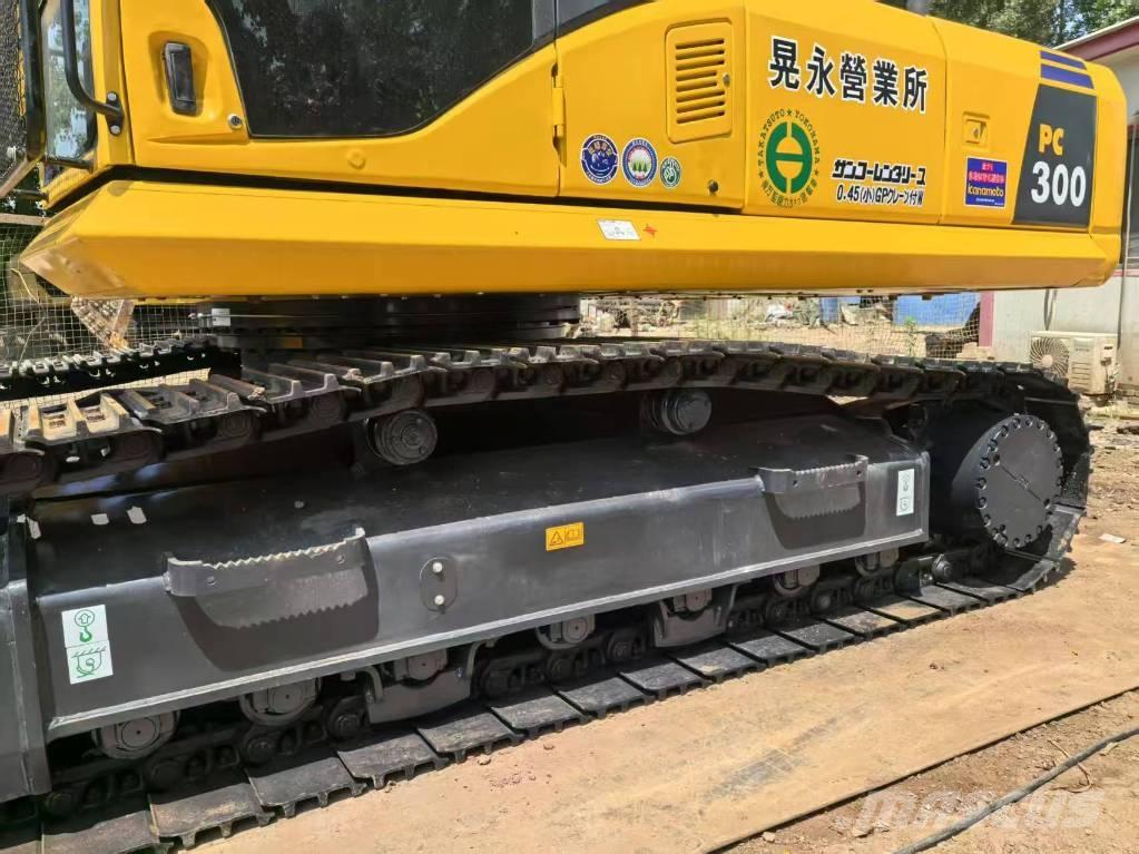 Komatsu PC 300 Pelle sur chenilles