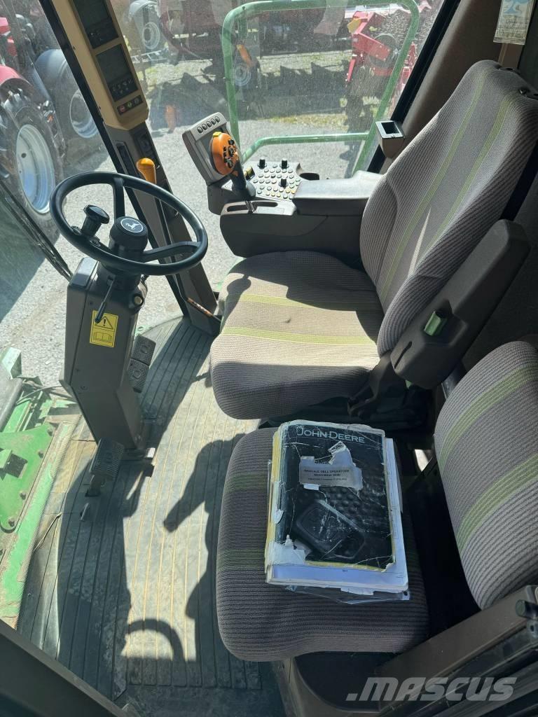 John Deere S 690 Moissonneuse batteuse