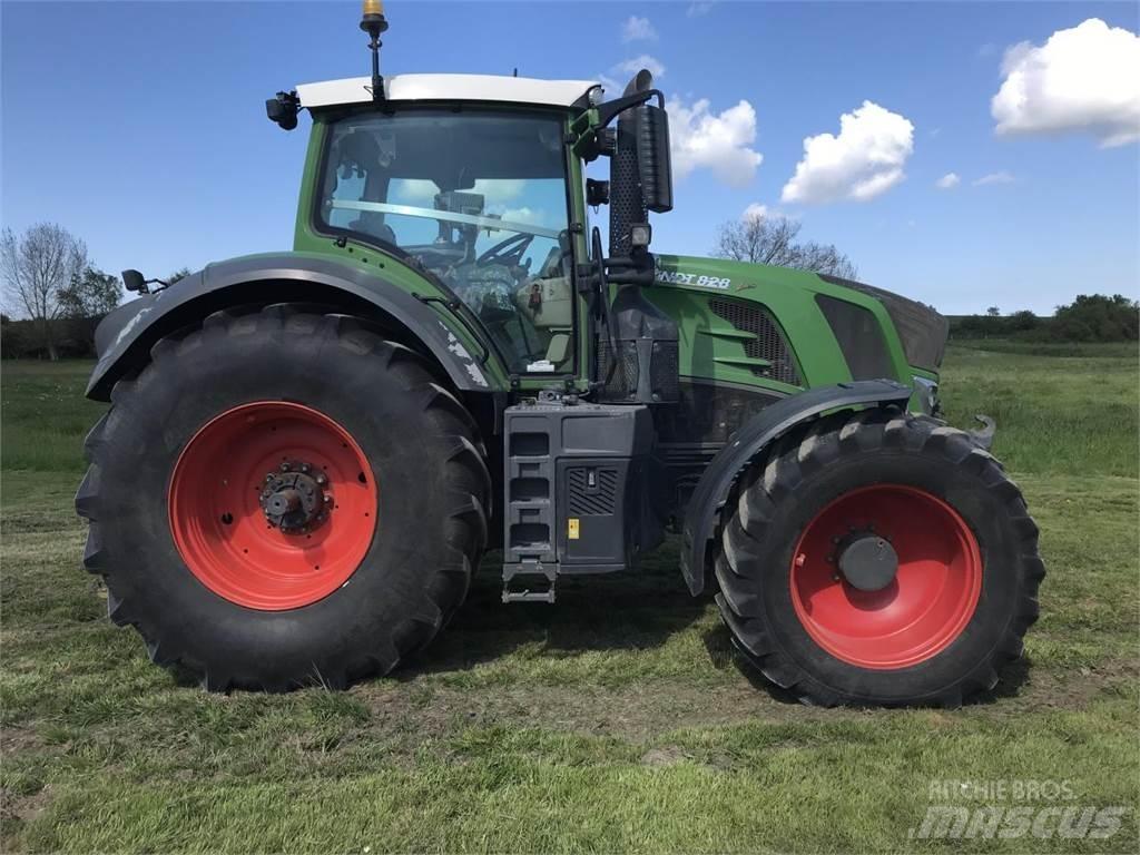Fendt 828 Vario Tracteur