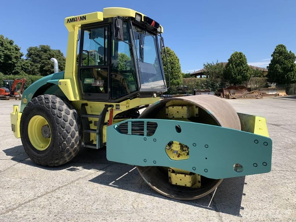 Ammann ASC 130 D Rouleaux monocylindre