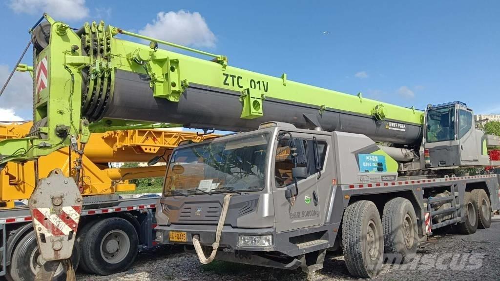 Zoomlion ZTC800 Grues tout terrain