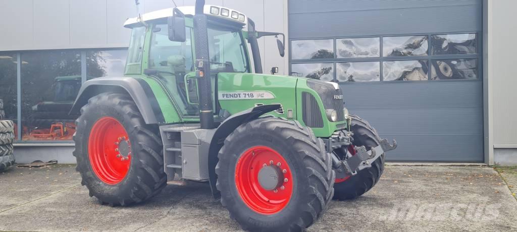 Fendt 718 Vario TMS Tracteur