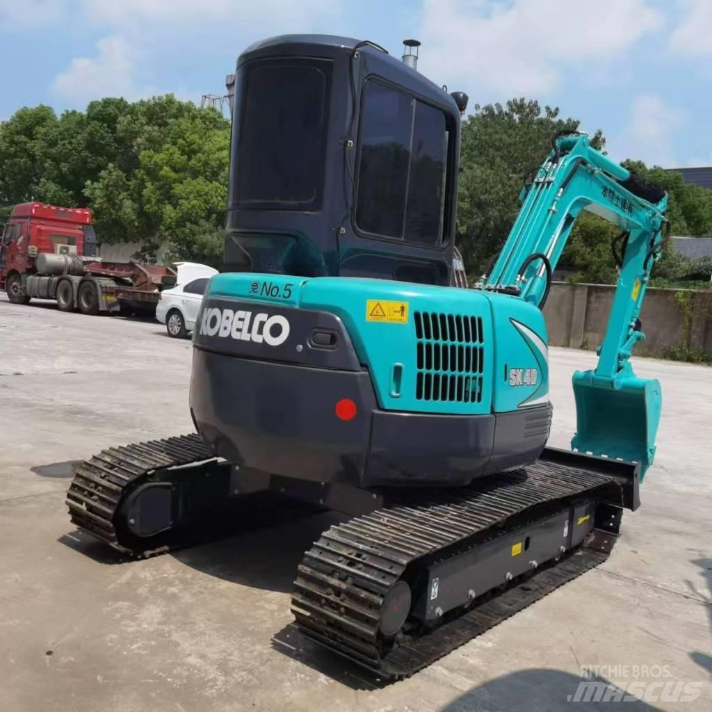 Kobelco SK 40 Mini pelle < 7t