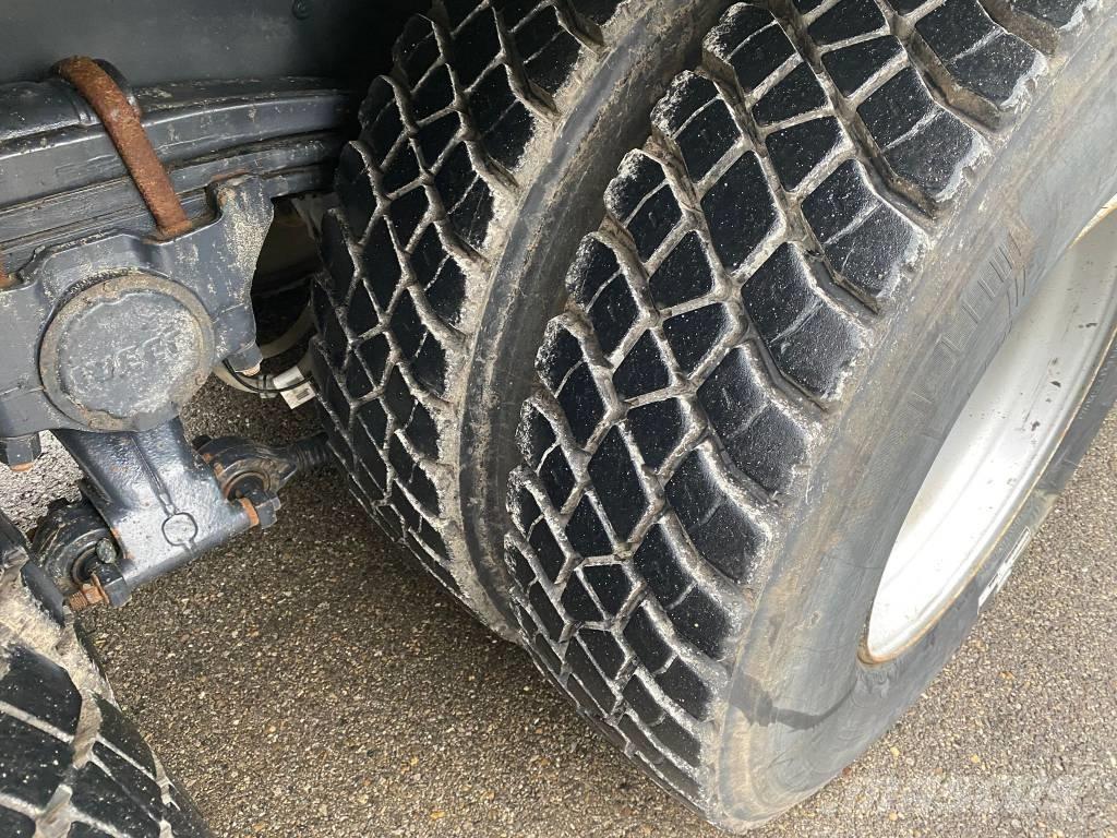 Iveco AD 410 T51 Camion benne