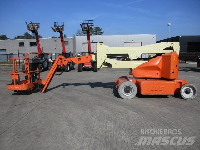 JLG E400 AJP (817) Nacelle Automotrice