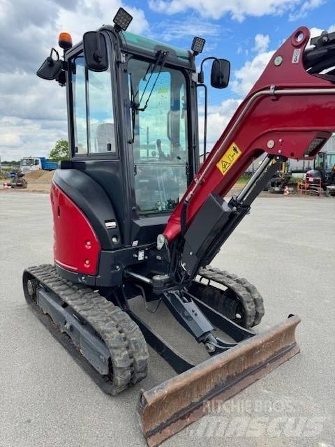 Yanmar Vio 27 LW-6 Mini pelle < 7t