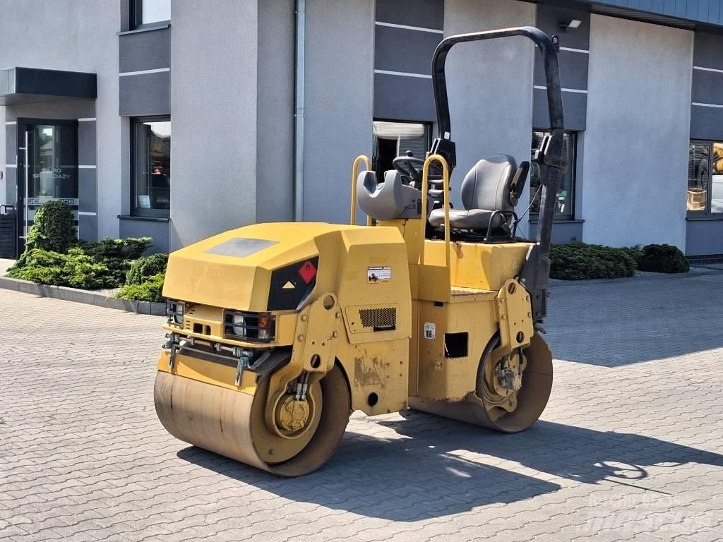 CAT CB 22 Rouleaux tandem