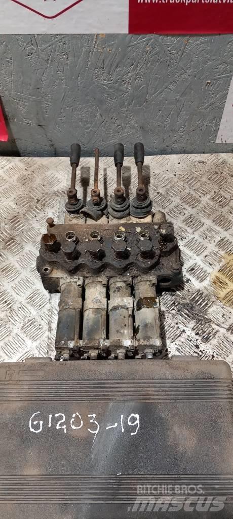 Scania 93 divider Hydraulique