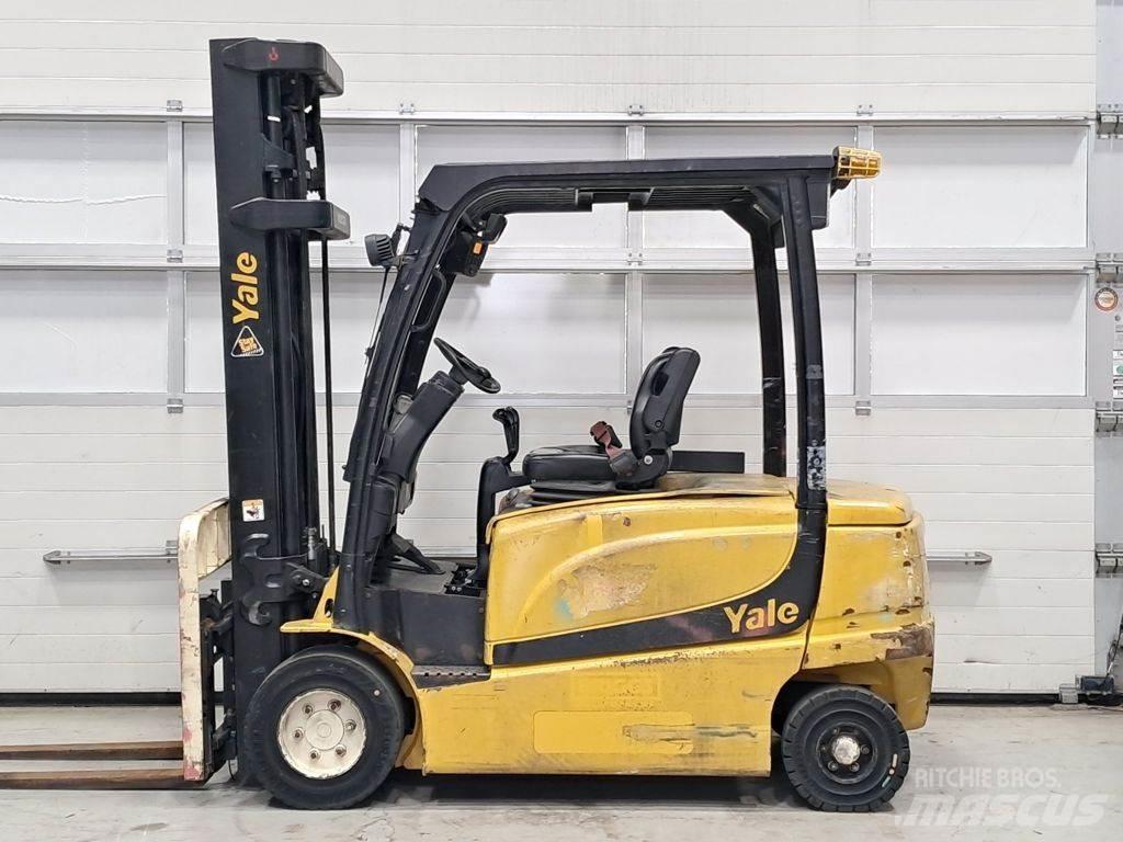 Yale ERP35VL Chariots élévateurs électriques