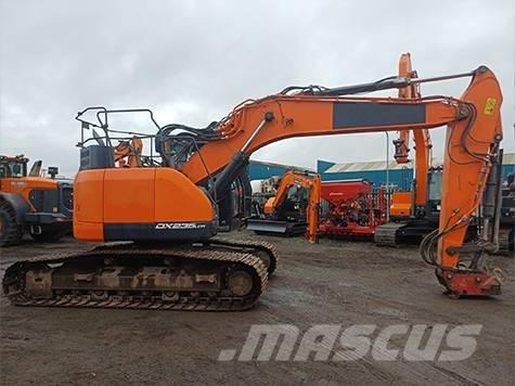 Doosan DX 235 LCR-5 Pelle sur chenilles
