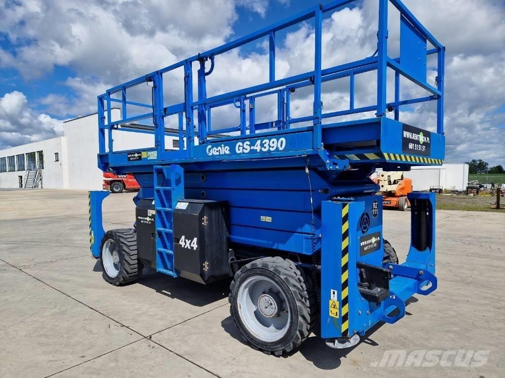Genie GS 4390  RZ111 Nacelle ciseaux