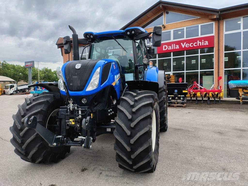 New Holland T 7.245 Tracteur