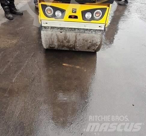 Bomag BW 80 AD-5 Rouleaux tandem