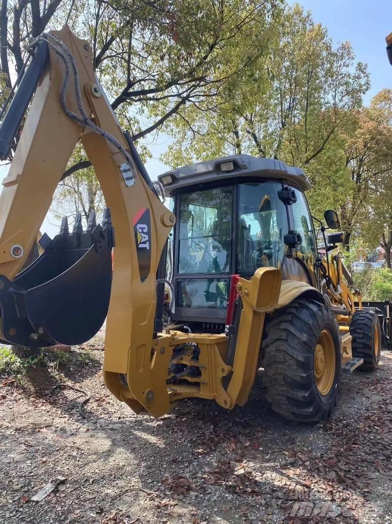 CAT 420F Tractopelle