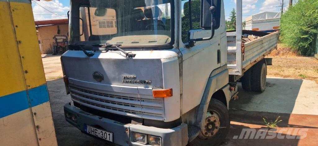 Nissan ECO T 135 Camion benne