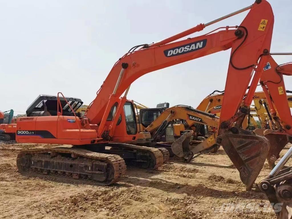 Doosan DH300LC-7 Pelle sur chenilles