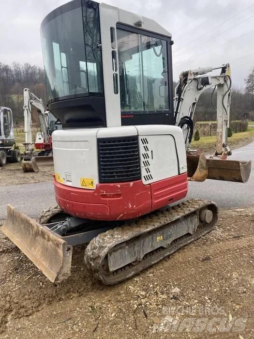 Takeuchi TB 23 R Mini pelle < 7t