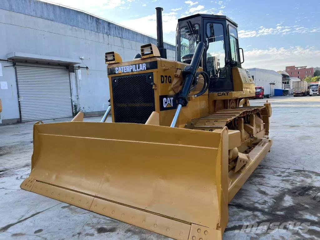 CAT D 7 G Bouteurs sur chenilles
