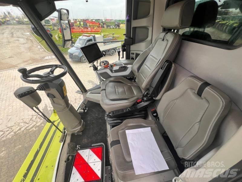 CLAAS TRION 520 Moissonneuse batteuse