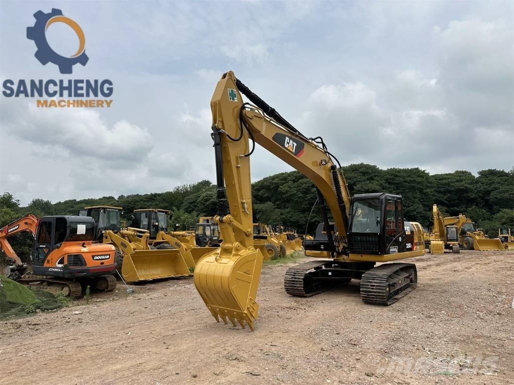 CAT 320 DL Pelle sur chenilles