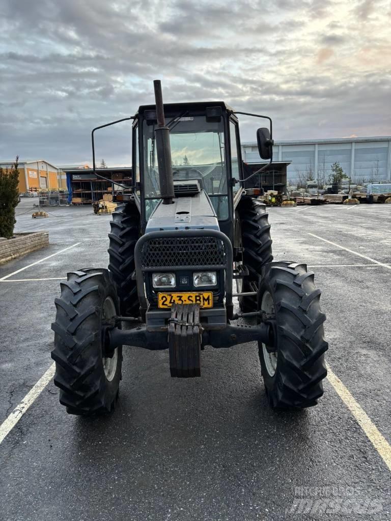 Valmet 565 Finlandia Tracteur