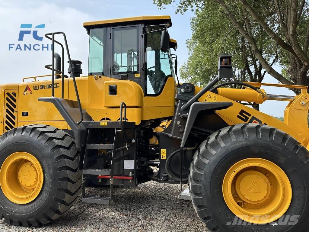 SDLG LG 956 L Chargeuse sur pneus