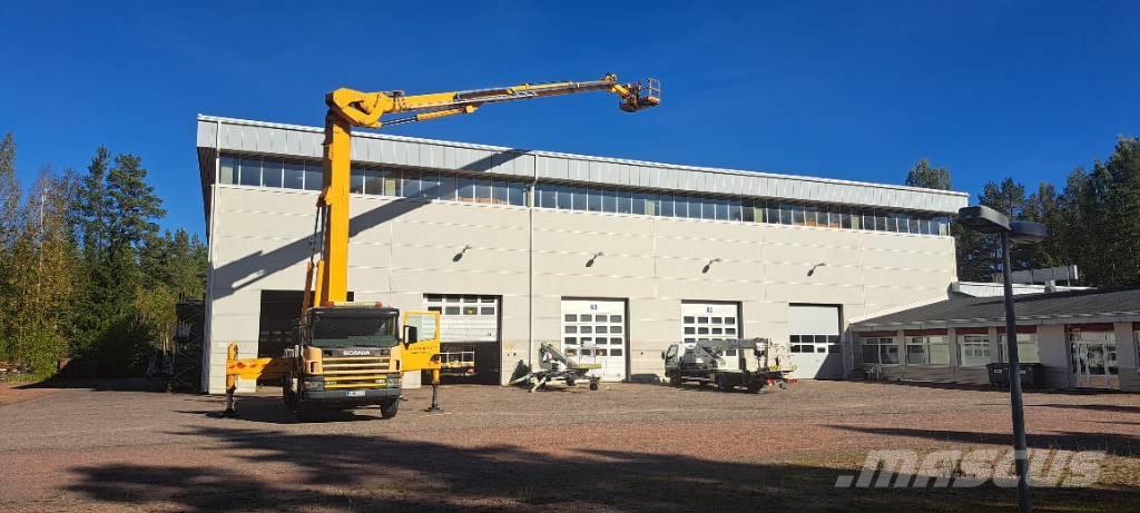 Scania P124 GB Camion nacelle