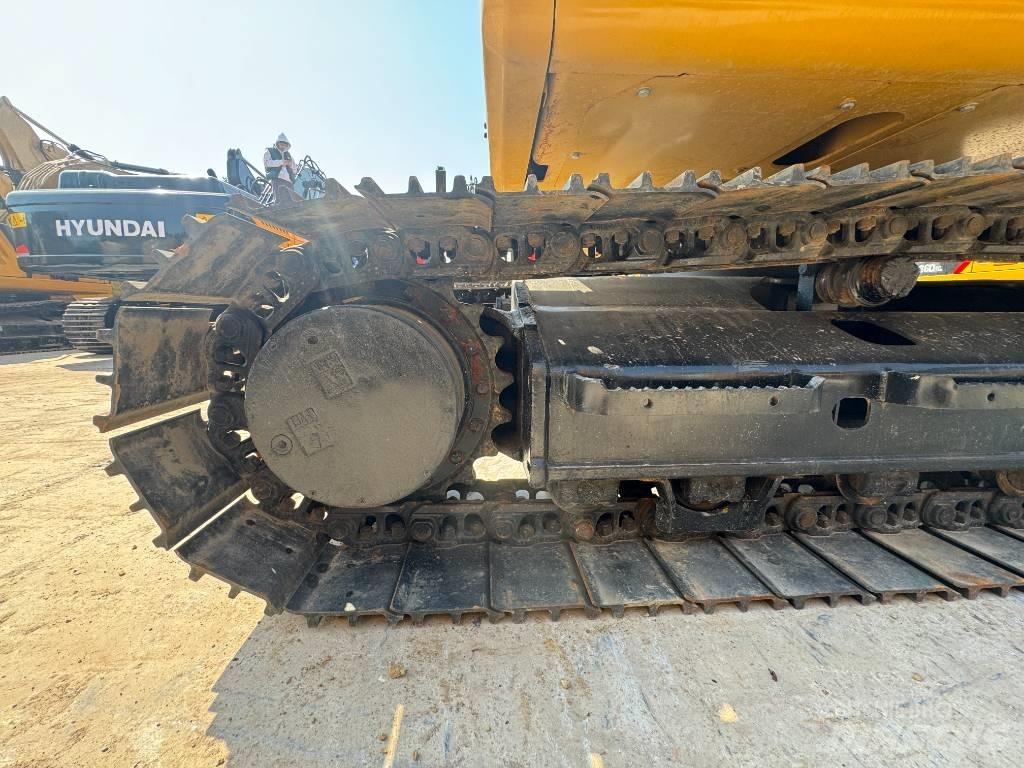 CAT 320 GC Pelle sur chenilles