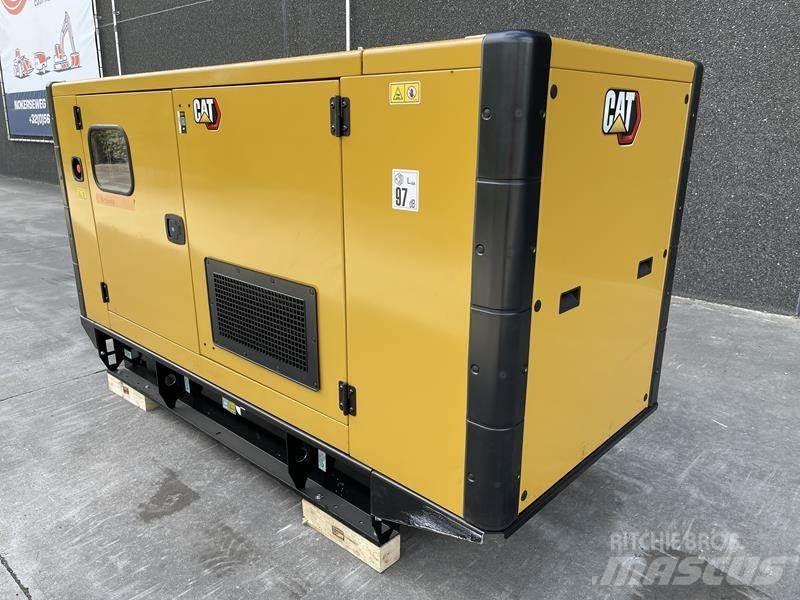 CAT DE 110 E 2 Générateurs diesel