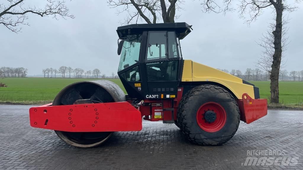 Dynapac CA 302 D Rouleaux monocylindre