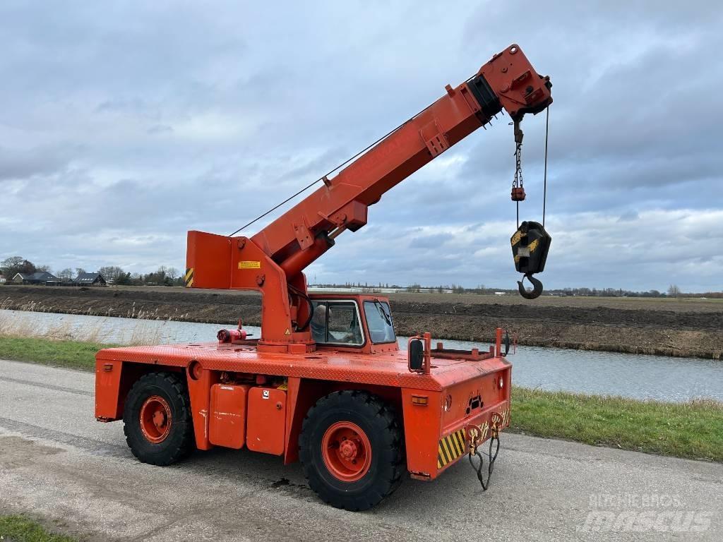 Grove AP 308 Grues tout terrain