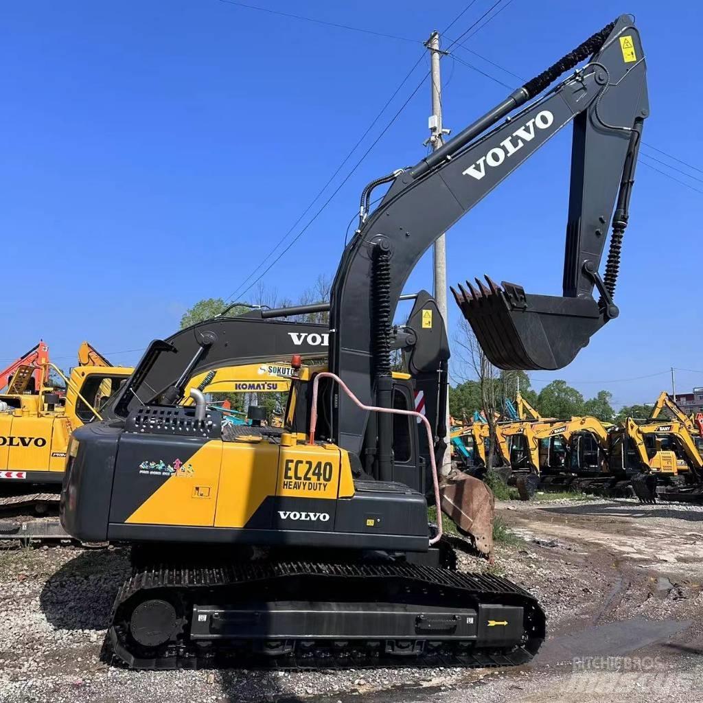 Volvo EC 240 Pelle sur chenilles