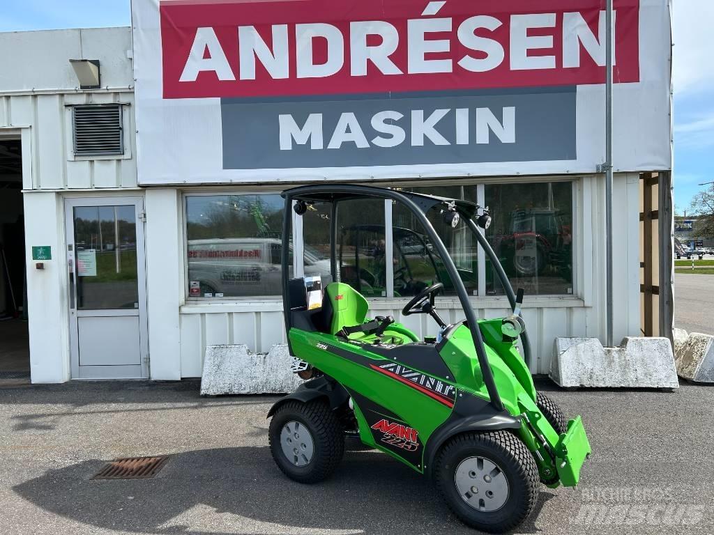 Avant 225 Chargeuse compacte