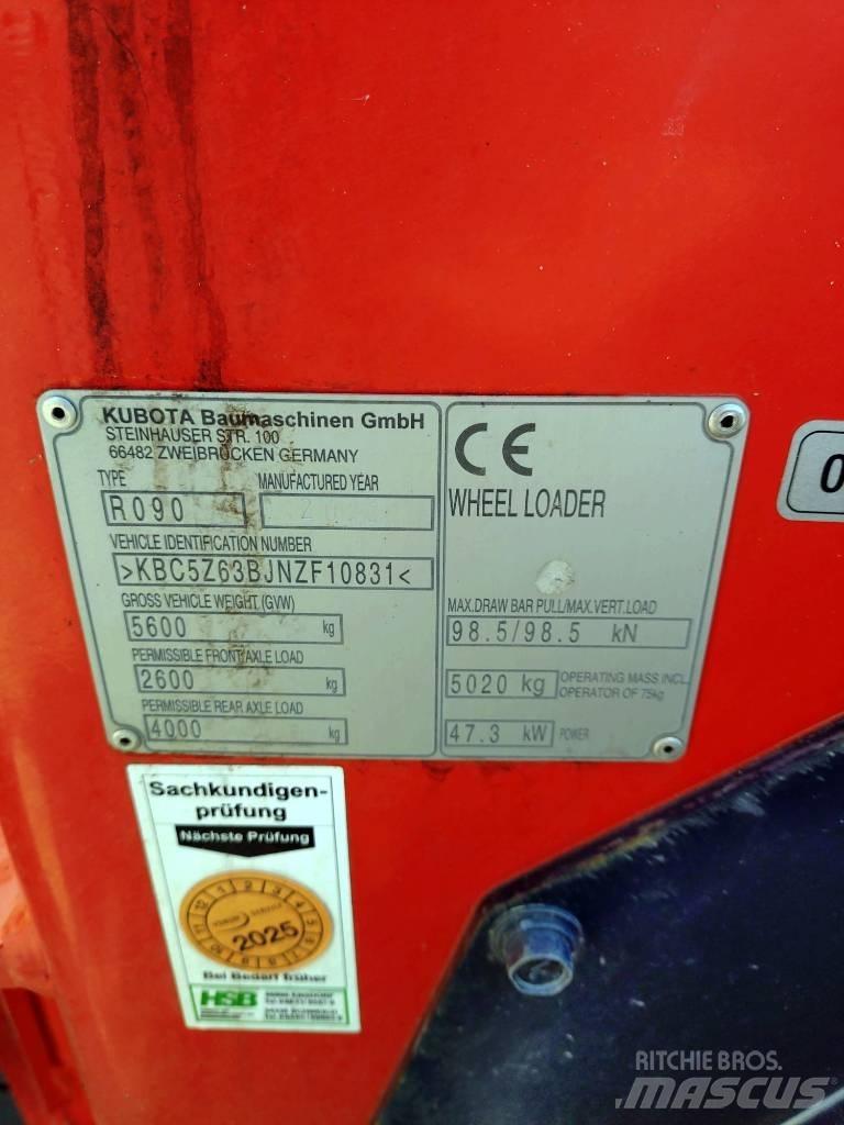 Kubota R 090 Chargeuse sur pneus