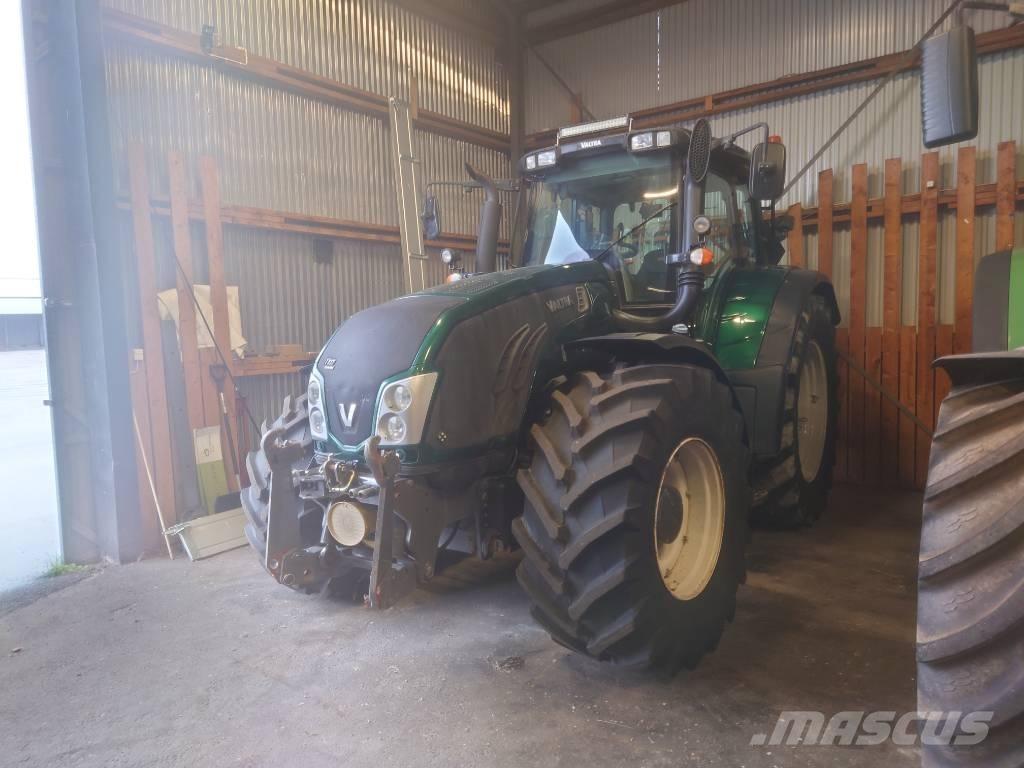 Valtra T 213 V Tracteur