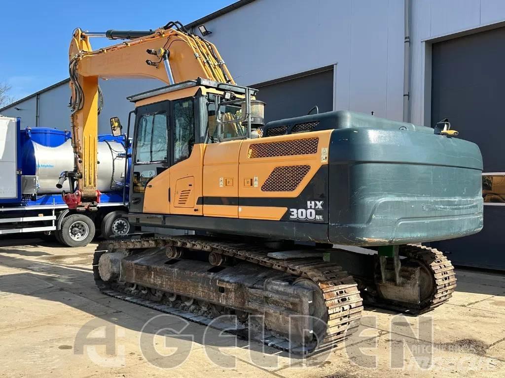 Hyundai HX300NL Pelle sur chenilles